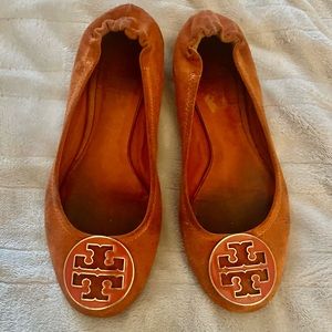 Tory Burch Reeva Suede Ballet Flats, size 6